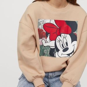 Minnie mouse sweatshirt